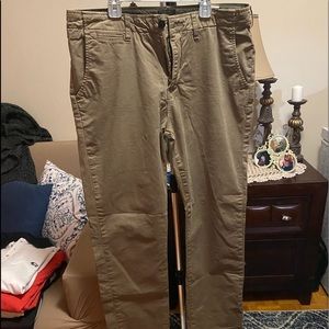 Men’s Lucky Brand chinos